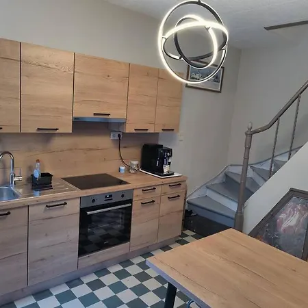 La Pleine Lune Apartment